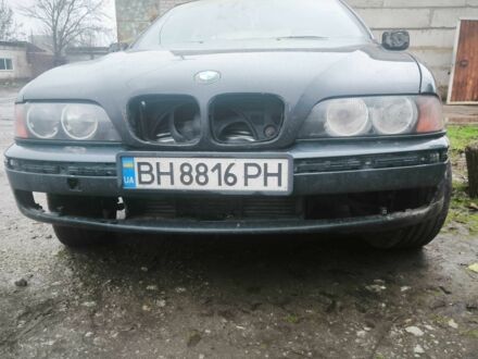 Черный БМВ 5 Серия, объемом двигателя 2 л и пробегом 370 тыс. км за 3304 $, фото 1 на Automoto.ua