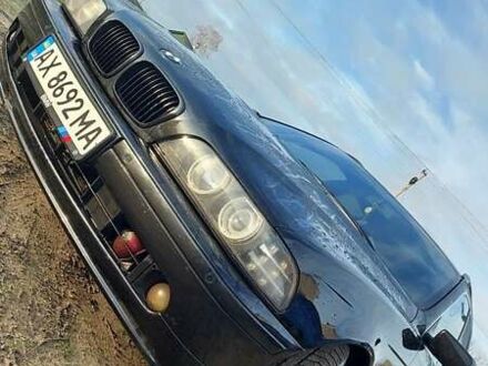 Черный БМВ 5 Серия, объемом двигателя 2.5 л и пробегом 398 тыс. км за 5000 $, фото 1 на Automoto.ua