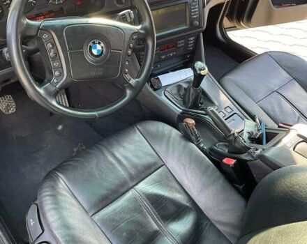 БМВ 5 Серия 2001 в Жовкве на Automoto.ua Черный БМВ 5 Серия, объемом двигателя 2.5 л и пробегом 314 тыс. км за 5500 $, фото 1 на Automoto.ua