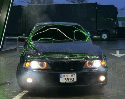 Черный БМВ 5 Серия, объемом двигателя 3 л и пробегом 360 тыс. км за 6700 $, фото 1 на Automoto.ua