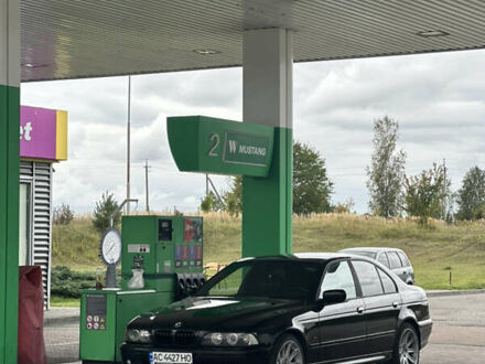 Черный БМВ 5 Серия, объемом двигателя 3 л и пробегом 338 тыс. км за 6500 $, фото 1 на Automoto.ua