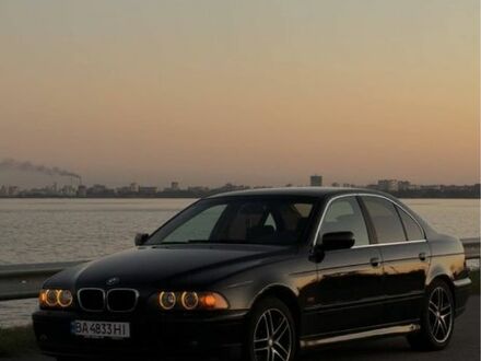 БМВ 5 Серия 2001 в Черкассах на Automoto.ua Черный БМВ 5 Серия, объемом двигателя 2.9 л и пробегом 300 тыс. км за 5500 $, фото 1 на Automoto.ua