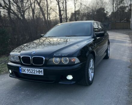 Черный БМВ 5 Серия, объемом двигателя 2.5 л и пробегом 313 тыс. км за 5200 $, фото 1 на Automoto.ua