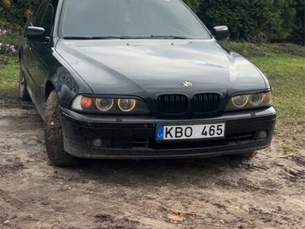 Черный БМВ 5 Серия, объемом двигателя 3 л и пробегом 444 тыс. км за 3000 $, фото 1 на Automoto.ua