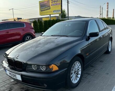 БМВ 5 Серия 2002 в Черкассах на Automoto.ua Черный БМВ 5 Серия, объемом двигателя 2.5 л и пробегом 300 тыс. км за 5700 $, фото 1 на Automoto.ua