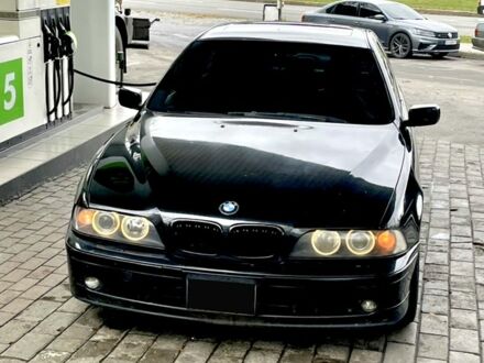 Черный БМВ 5 Серия, объемом двигателя 3 л и пробегом 446 тыс. км за 6500 $, фото 1 на Automoto.ua
