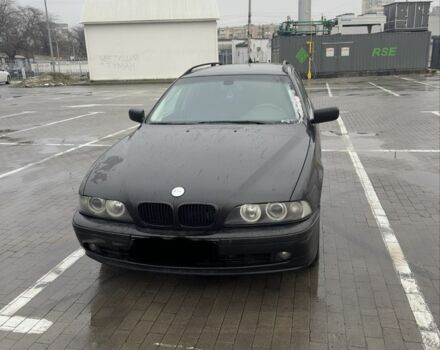 Черный БМВ 5 Серия, объемом двигателя 3 л и пробегом 430 тыс. км за 4800 $, фото 1 на Automoto.ua
