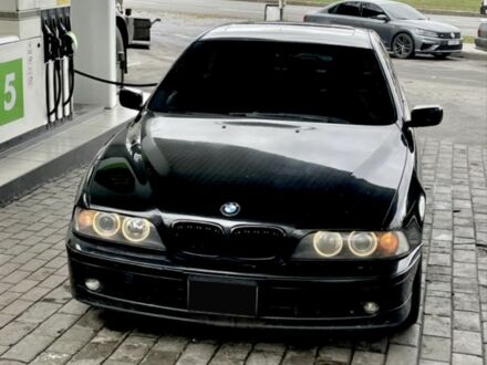 Черный БМВ 5 Серия, объемом двигателя 3 л и пробегом 446 тыс. км за 6500 $, фото 1 на Automoto.ua