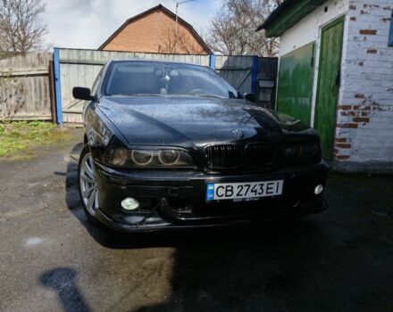 Черный БМВ 5 Серия, объемом двигателя 3 л и пробегом 400 тыс. км за 5500 $, фото 1 на Automoto.ua