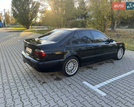 Черный БМВ 5 Серия, объемом двигателя 3 л и пробегом 423 тыс. км за 5700 $, фото 1 на Automoto.ua