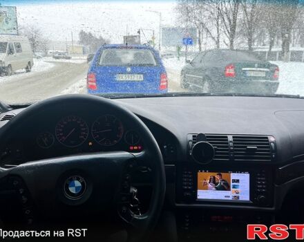 Черный БМВ 5 Серия, объемом двигателя 2.9 л и пробегом 377 тыс. км за 5500 $, фото 1 на Automoto.ua