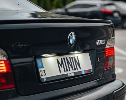 Чорний БМВ 5 Серія, об'ємом двигуна 2.9 л та пробігом 455 тис. км за 10000 $, фото 1 на Automoto.ua