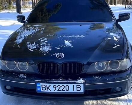 Чорний БМВ 5 Серія, об'ємом двигуна 2.9 л та пробігом 403 тис. км за 3400 $, фото 1 на Automoto.ua