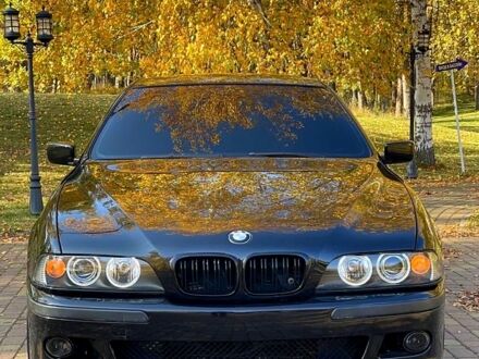 Чорний БМВ 5 Серія, об'ємом двигуна 2.5 л та пробігом 0 тис. км за 6000 $, фото 1 на Automoto.ua