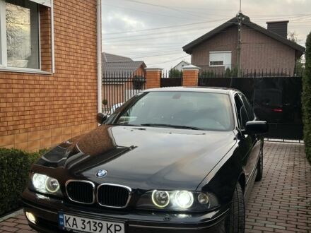 Черный БМВ 5 Серия, объемом двигателя 3 л и пробегом 322 тыс. км за 9200 $, фото 1 на Automoto.ua