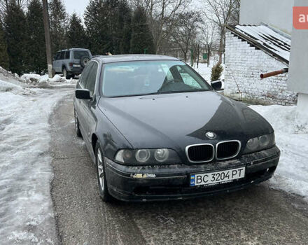 Черный БМВ 5 Серия, объемом двигателя 3 л и пробегом 361 тыс. км за 5500 $, фото 1 на Automoto.ua