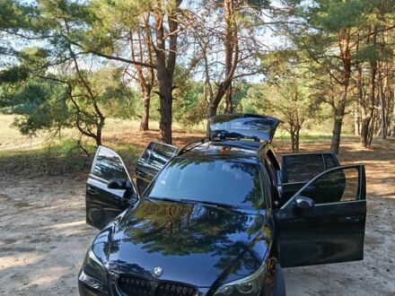 Черный БМВ 5 Серия, объемом двигателя 2.5 л и пробегом 330 тыс. км за 7500 $, фото 1 на Automoto.ua