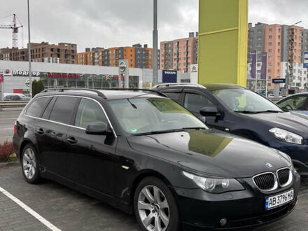 Черный БМВ 5 Серия, объемом двигателя 2.5 л и пробегом 231 тыс. км за 7800 $, фото 1 на Automoto.ua