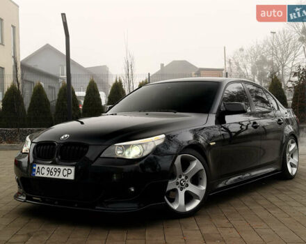 Черный БМВ 5 Серия, объемом двигателя 2.5 л и пробегом 220 тыс. км за 6750 $, фото 1 на Automoto.ua