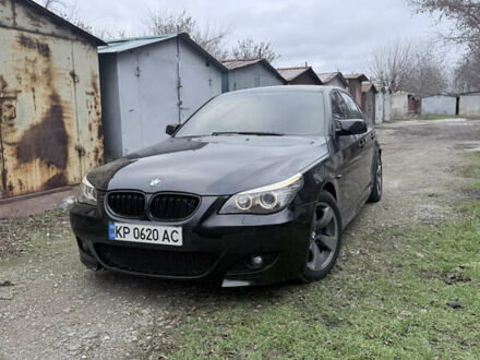 Чорний БМВ 5 Серія, об'ємом двигуна 3 л та пробігом 345 тис. км за 13000 $, фото 1 на Automoto.ua