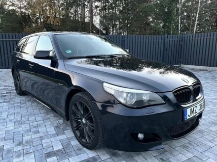 Черный БМВ 5 Серия, объемом двигателя 3 л и пробегом 210 тыс. км за 2143 $, фото 1 на Automoto.ua