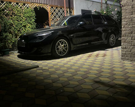 Черный БМВ 5 Серия, объемом двигателя 2.99 л и пробегом 328 тыс. км за 14999 $, фото 1 на Automoto.ua