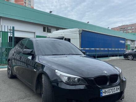 Черный БМВ 5 Серия, объемом двигателя 3 л и пробегом 317 тыс. км за 11000 $, фото 1 на Automoto.ua