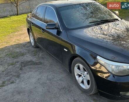 Черный БМВ 5 Серия, объемом двигателя 2 л и пробегом 300 тыс. км за 8600 $, фото 1 на Automoto.ua