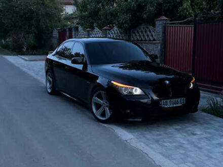 Черный БМВ 5 Серия, объемом двигателя 2 л и пробегом 299 тыс. км за 11900 $, фото 1 на Automoto.ua