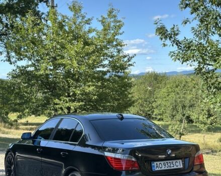 Черный БМВ 5 Серия, объемом двигателя 2 л и пробегом 255 тыс. км за 7900 $, фото 1 на Automoto.ua