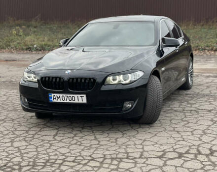 Черный БМВ 5 Серия, объемом двигателя 2 л и пробегом 313 тыс. км за 13499 $, фото 1 на Automoto.ua