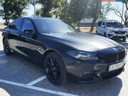 Черный БМВ 5 Серия, объемом двигателя 3 л и пробегом 225 тыс. км за 10500 $, фото 1 на Automoto.ua