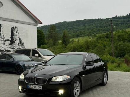 Чорний БМВ 5 Серія, об'ємом двигуна 3 л та пробігом 298 тис. км за 10900 $, фото 1 на Automoto.ua