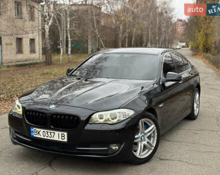 Чорний БМВ 5 Серія, об'ємом двигуна 3 л та пробігом 290 тис. км за 15900 $, фото 1 на Automoto.ua