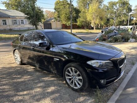 Чорний БМВ 5 Серія, об'ємом двигуна 2 л та пробігом 160 тис. км за 12900 $, фото 1 на Automoto.ua