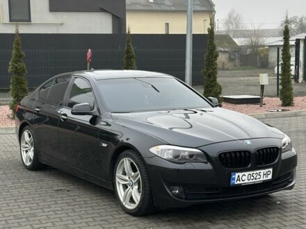 Черный БМВ 5 Серия, объемом двигателя 2 л и пробегом 293 тыс. км за 15999 $, фото 1 на Automoto.ua