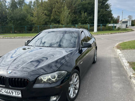 Черный БМВ 5 Серия, объемом двигателя 2 л и пробегом 300 тыс. км за 12200 $, фото 1 на Automoto.ua