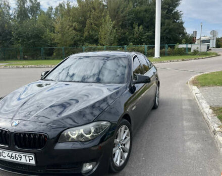 Черный БМВ 5 Серия, объемом двигателя 2 л и пробегом 300 тыс. км за 12200 $, фото 1 на Automoto.ua