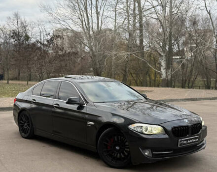 Чорний БМВ 5 Серія, об'ємом двигуна 3 л та пробігом 210 тис. км за 14600 $, фото 1 на Automoto.ua