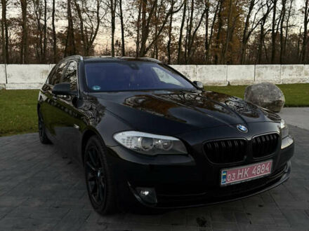 Черный БМВ 5 Серия, объемом двигателя 3 л и пробегом 324 тыс. км за 16950 $, фото 1 на Automoto.ua