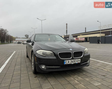 Чорний БМВ 5 Серія, об'ємом двигуна 2.98 л та пробігом 251 тис. км за 15000 $, фото 1 на Automoto.ua