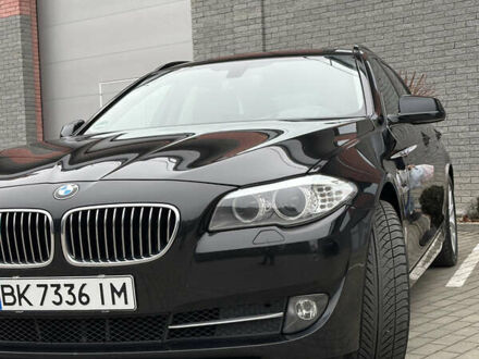 БМВ 5 Серія 2013 у Костополе на Automoto.ua Чорний БМВ 5 Серія, об'ємом двигуна 2.99 л та пробігом 277 тис. км за 18350 $, фото 1 на Automoto.ua
