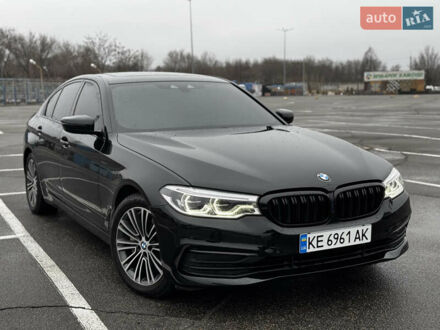 БМВ 5 Серия 2019 в Днепре (Днепропетровске) на Automoto.ua Черный БМВ 5 Серия, объемом двигателя 2 л и пробегом 88 тыс. км за 31000 $, фото 1 на Automoto.ua