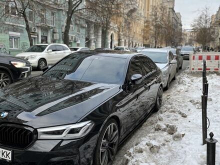 Черный БМВ 5 Серия, объемом двигателя 0.44 л и пробегом 62 тыс. км за 25000 $, фото 1 на Automoto.ua