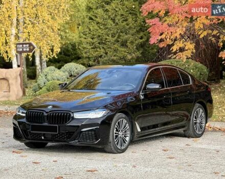 БМВ 5 Серия 2020 в Днепре (Днепропетровске) на Automoto.ua Черный БМВ 5 Серия, объемом двигателя 2 л и пробегом 53 тыс. км за 37900 $, фото 1 на Automoto.ua