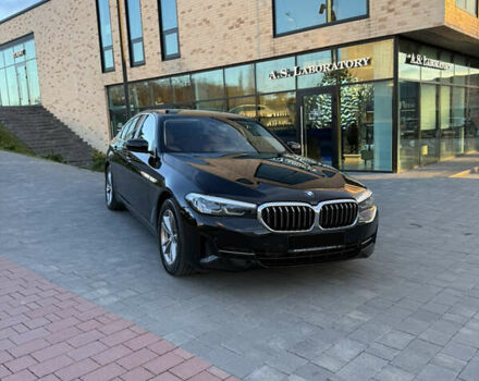 Черный БМВ 5 Серия, объемом двигателя 2 л и пробегом 117 тыс. км за 37900 $, фото 1 на Automoto.ua