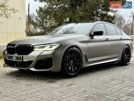 Черный БМВ 5 Серия, объемом двигателя 4.39 л и пробегом 80 тыс. км за 54999 $, фото 1 на Automoto.ua