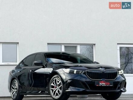 БМВ 5 Серія 2023 у Луцьку на Automoto.ua Чорний БМВ 5 Серія, об'ємом двигуна 2 л та пробігом 25 тис. км за 67999 $, фото 1 на Automoto.ua