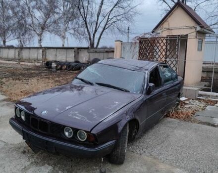 Фиолетовый БМВ 5 Серия, объемом двигателя 2 л и пробегом 420 тыс. км за 600 $, фото 2 на Automoto.ua