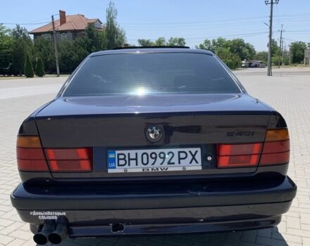 Фиолетовый БМВ 5 Серия, объемом двигателя 4 л и пробегом 380 тыс. км за 4500 $, фото 1 на Automoto.ua